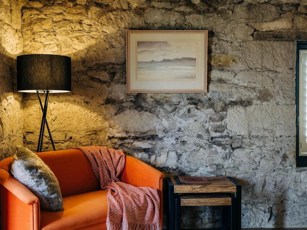 Triabunna Barracks Bed and Breakfast Εξωτερικό φωτογραφία