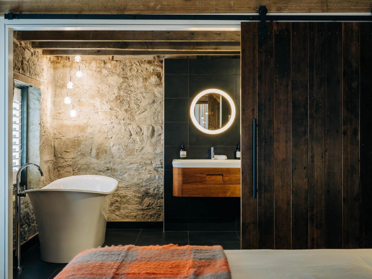Triabunna Barracks Bed and Breakfast Εξωτερικό φωτογραφία